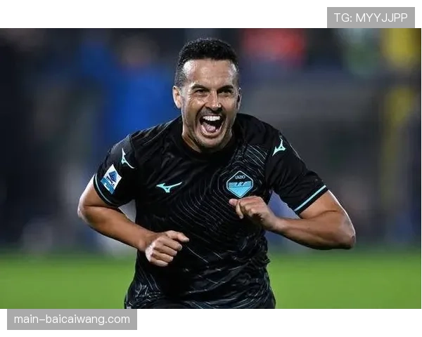 佩德罗费利佩租借萨索洛 年轻中卫成长轨迹受球探持续关注